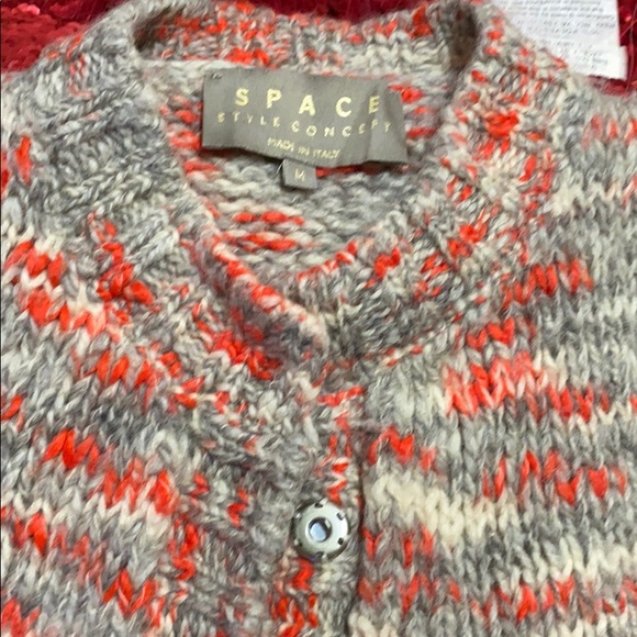 Space style fur shoulder sweater - Picture 2 of 6